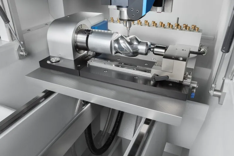 demonstration of datron 4axis cnc machining vs manual machining